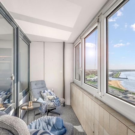 Exklusives Apartment Sunrise Mit Whirlpool, Pool Und Sauna เบรเมอร์ฮาเฟิน ภายนอก รูปภาพ