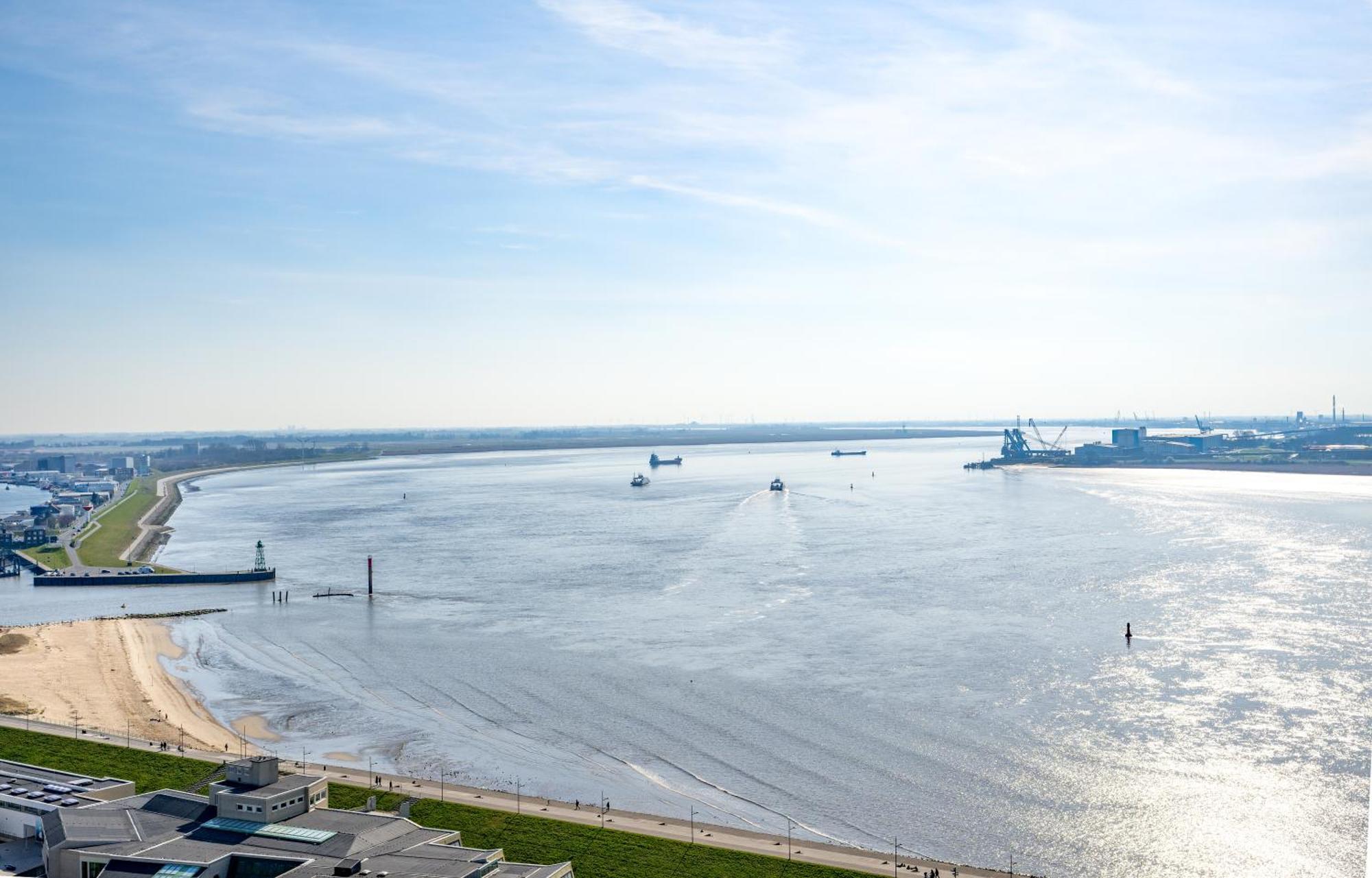 Exklusives Apartment Sunrise Mit Whirlpool, Pool Und Sauna เบรเมอร์ฮาเฟิน ภายนอก รูปภาพ