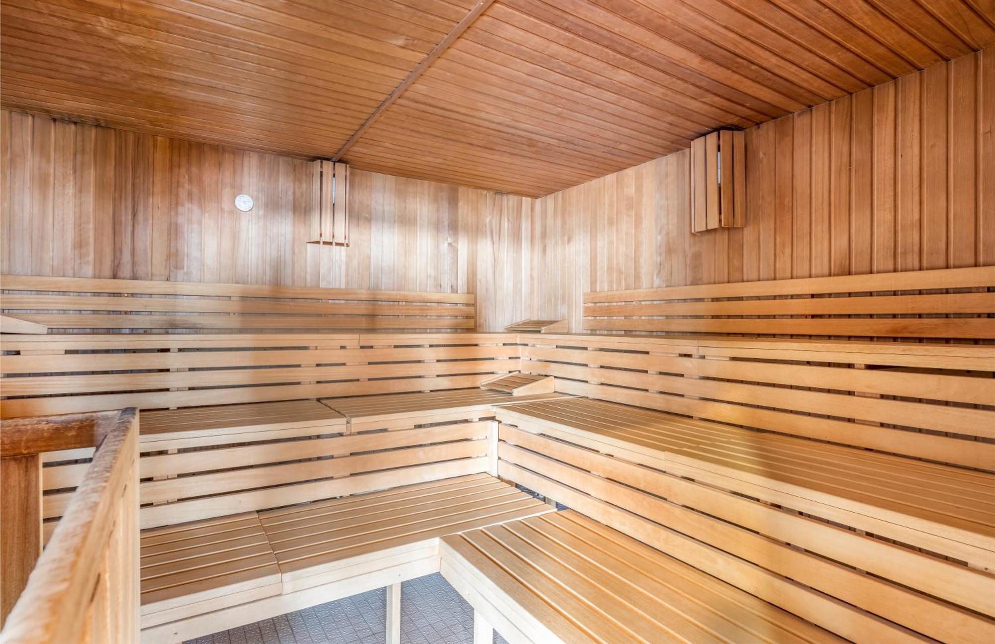Exklusives Apartment Sunrise Mit Whirlpool, Pool Und Sauna เบรเมอร์ฮาเฟิน ภายนอก รูปภาพ